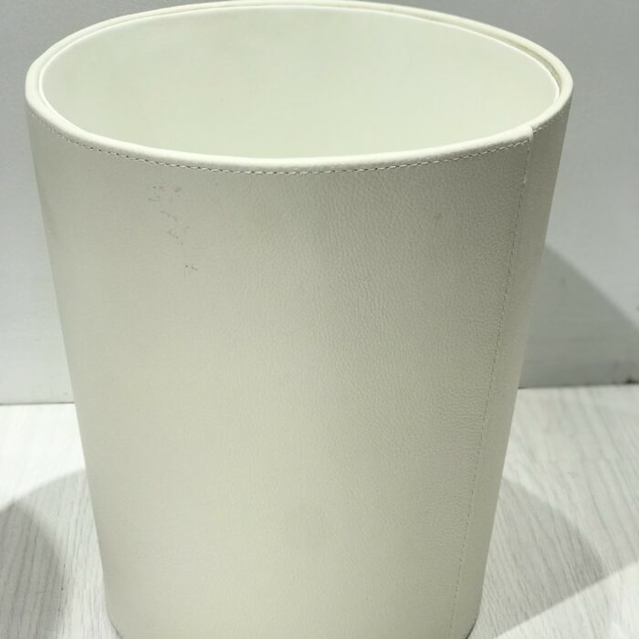 CORBEILLE DE BUREAU - CUIR GRAINE - BLANC 25*25*28