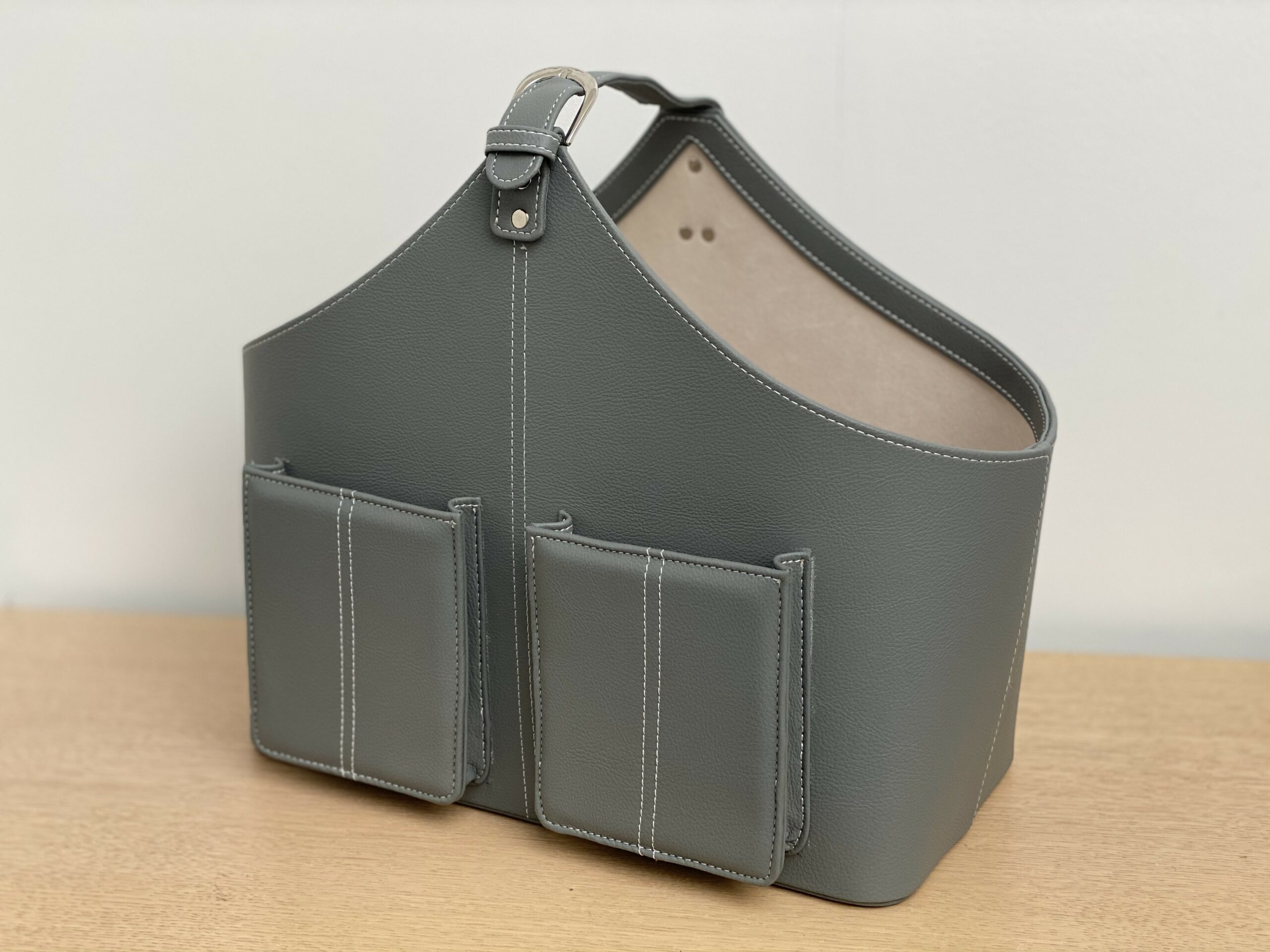 PORTE-REVUES 2 POCHES - ASPECT CUIR GRAINE - GRIS