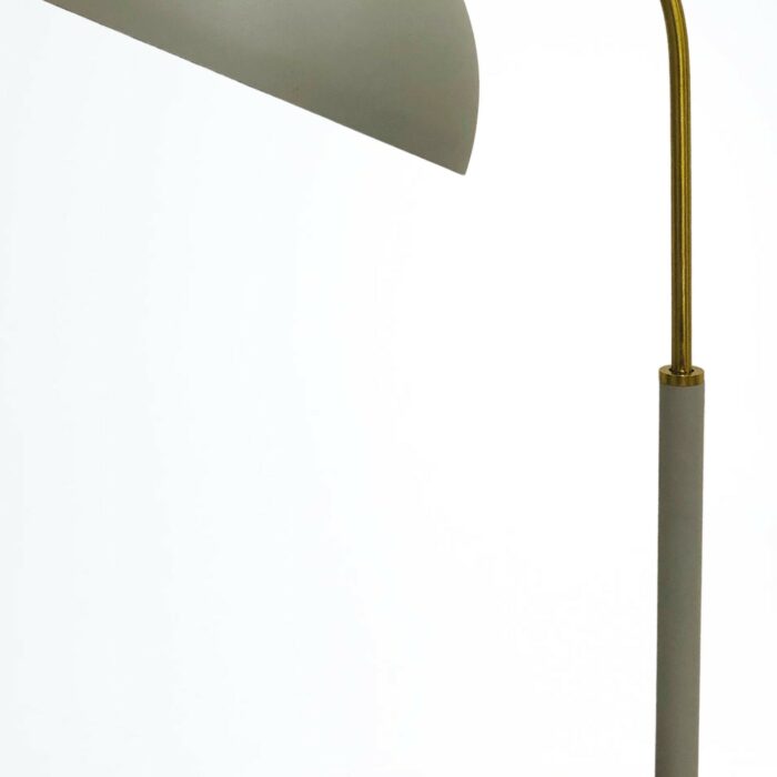 LAMPE A POSER GRIS BETON 25*25*60