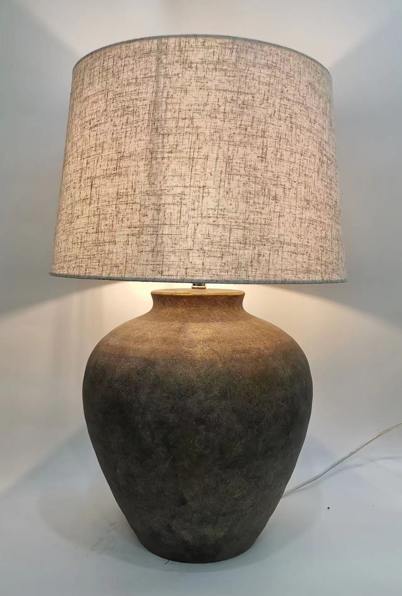 LAMPE MAKA EN CERAMIQUE